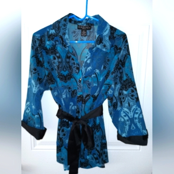 Women's size 1X blouse made by Separates by New York City design company - Picture 1 of 4